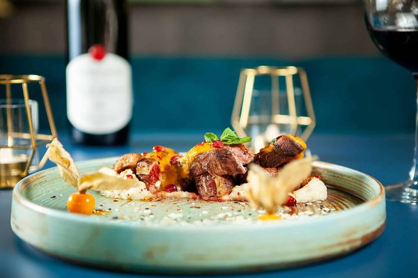 Où découvrir les traditions culinaires des villages de montagne en Autriche?